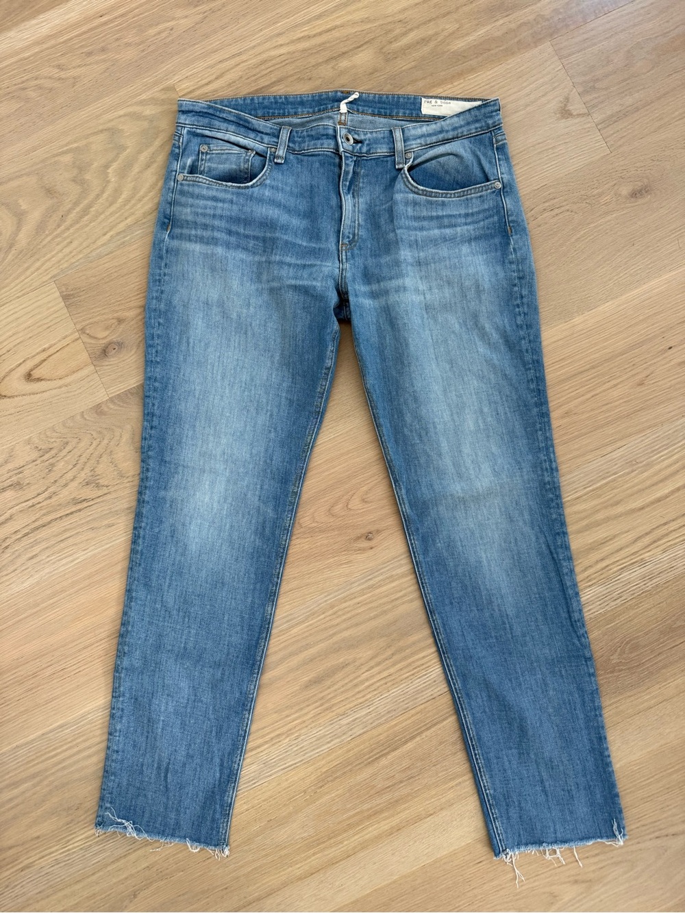 rag & bone Dre Low-Rise Slim Boyfriend Jeans Tulip Wash Raw Hem Size 30